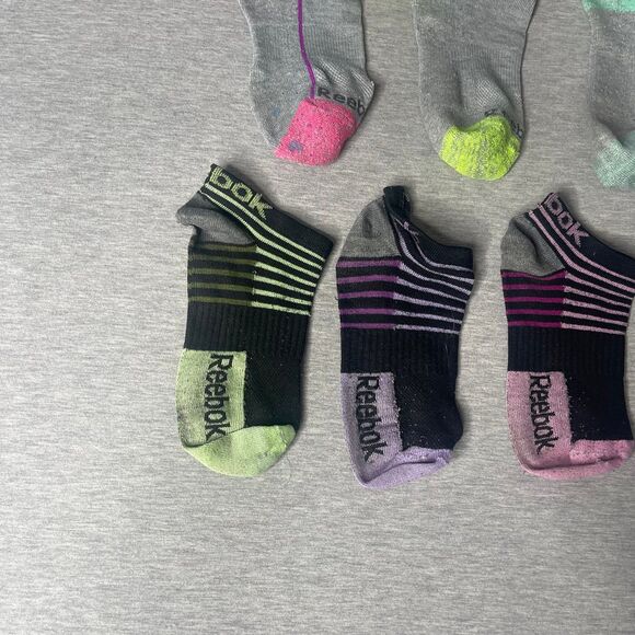 Reebok Women’s Athletic Performance Mismatched 7 Ankle Socks - Picture 2 of 7